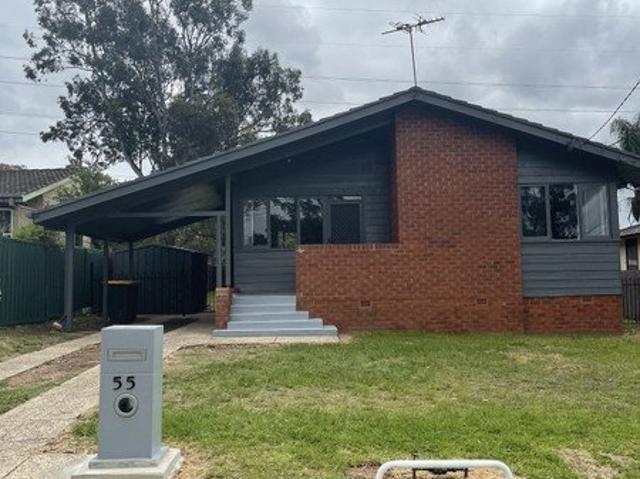 House for rent in Lethbridge Park, Sydney
