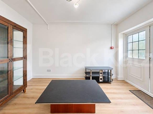House for rent in Palmers Green, Greater London