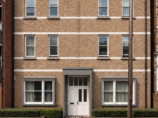 Apartment for rent in Stockwell, Greater London