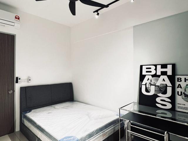 Room for rent in Bayan Mutiara, George Town