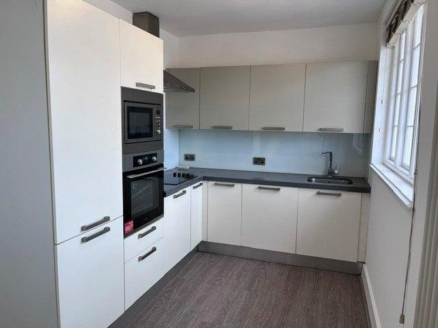 Apartment for rent in Golders Green, Isle Of Man