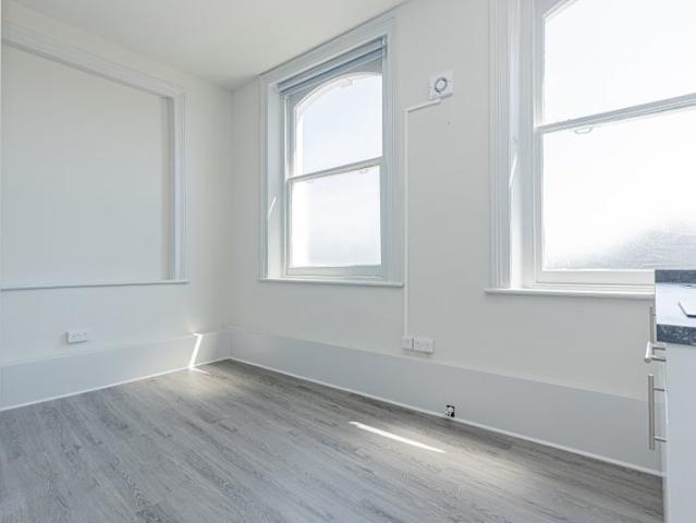 Studio for rent in Clapton, Lower Clapton