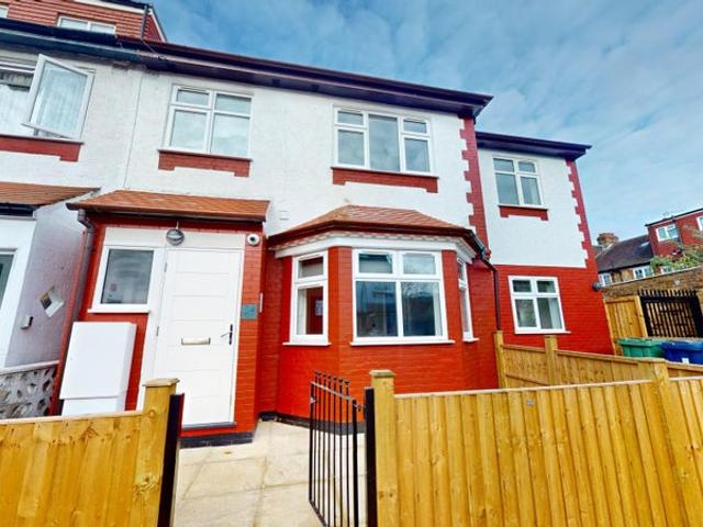 Studio for rent in London Borough of Ealing, Greater London