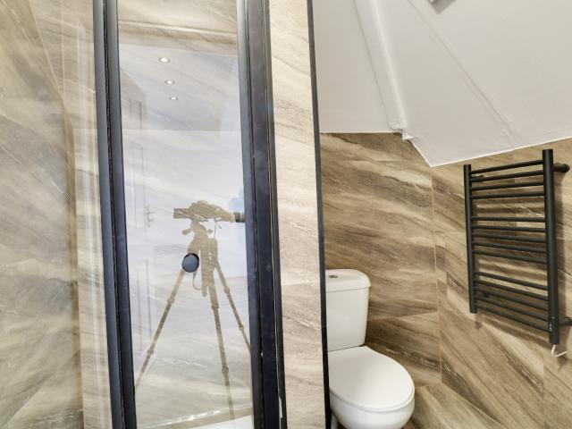 Apartment for rent in Blackfen, Greater London