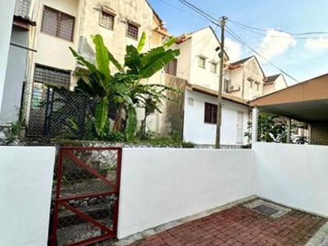 Terraced House for sale in Petaling, Subang Jaya