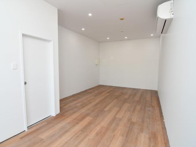 Retail for rent in Townsville, Queensland