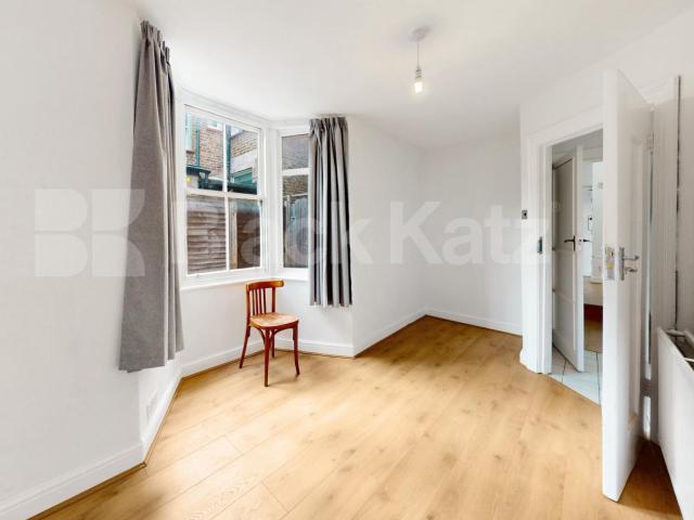 Apartment for rent in Chalk Farm, Greater London