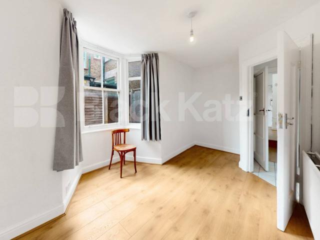 Apartment for rent in Chalk Farm, Greater London