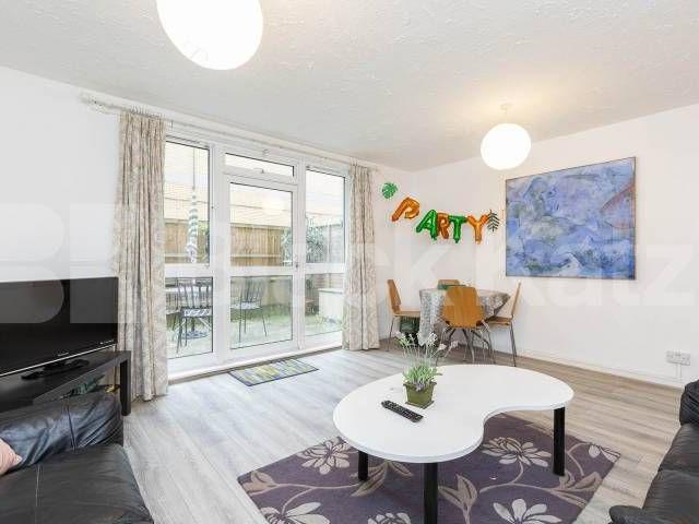 Apartment for rent in Chalk Farm, Greater London