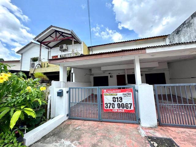 Terraced House for sale in Country Heights Damansara, Kuala Lumpur