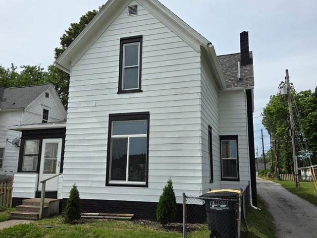 Room for rent in Kendallville, Noble County