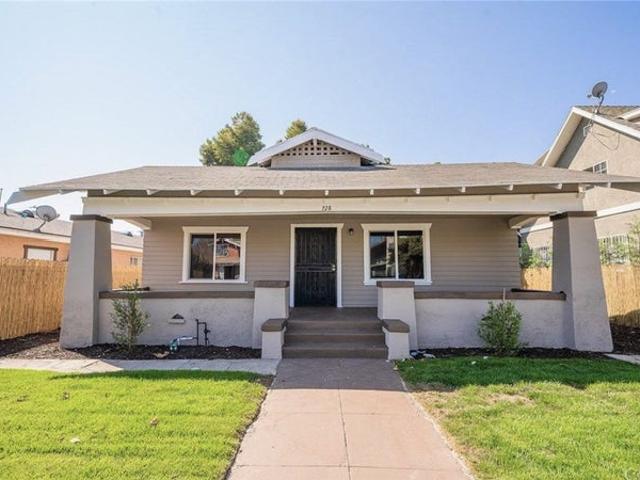Room for rent in Canoga Park, California