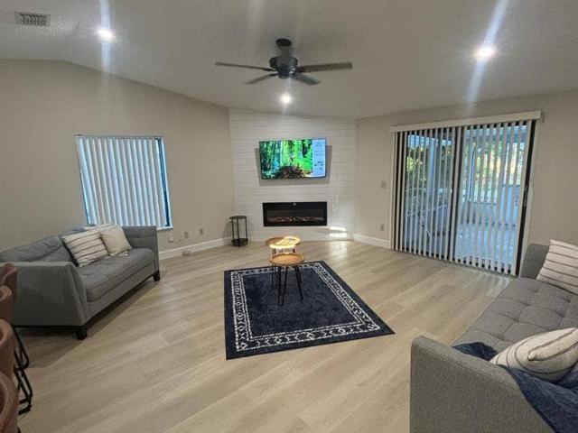 Room for rent in Jacksonville, Florida