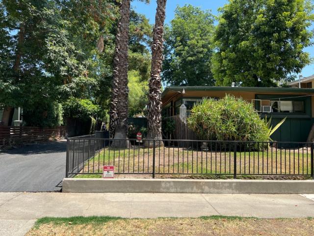 Room for rent in Pasadena, California