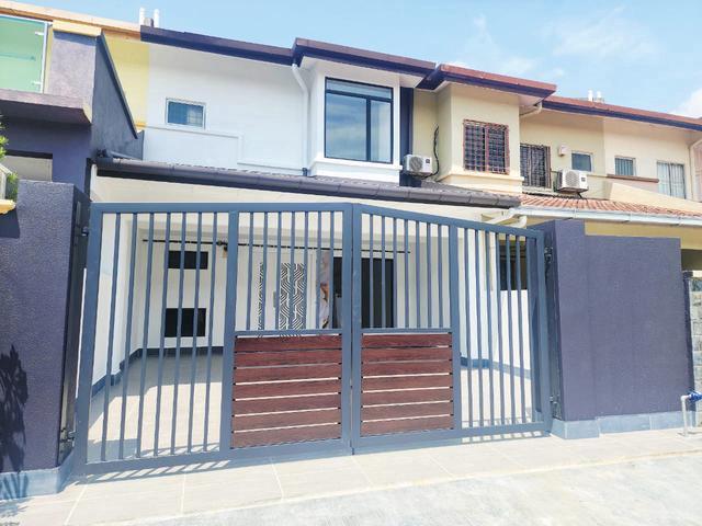 Terraced House for sale in Cheras