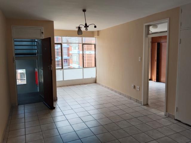 Apartment for rent in Ekurhuleni Ward 16, Kempton Park