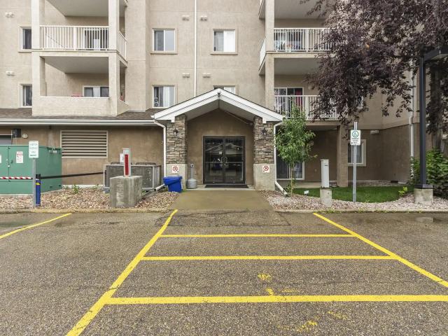 Condo for rent in Wedgewood, Alberta