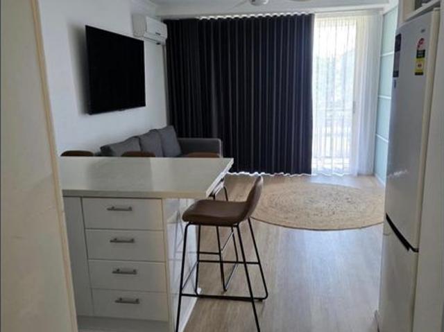 Apartment for rent in Surfers Paradise, Gold Coast City