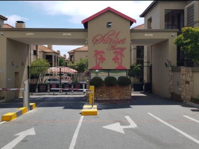 Apartment for rent in Lone Hill, Randburg