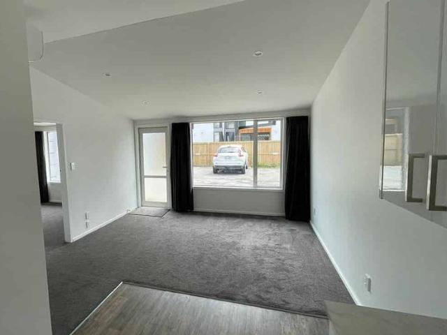 Apartment for rent in Heathcote, Canterbury
