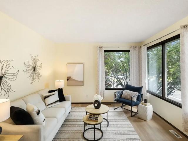 Apartment for rent in Kingsland, Calgary