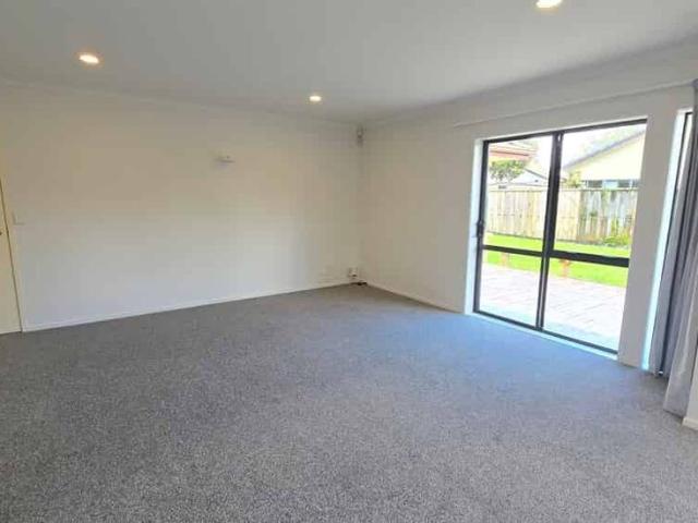 House for rent in Rānui, Henderson-Massey