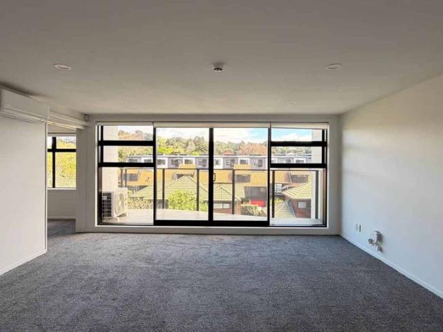 Apartment for rent in Newmarket, Auckland