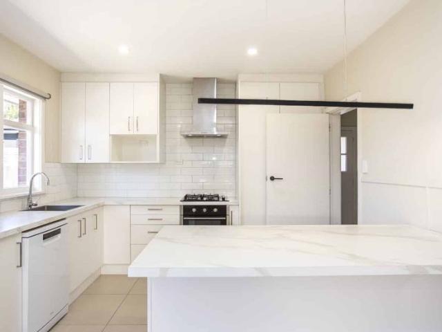 House for rent in Heathcote, Canterbury