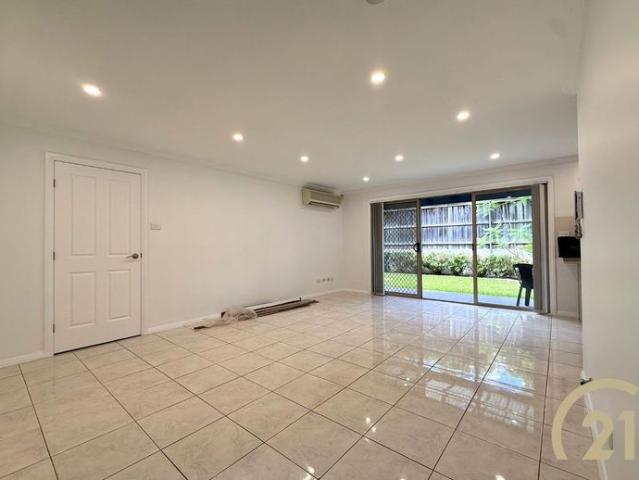 Townhouse for rent in Sydney, New South Wales