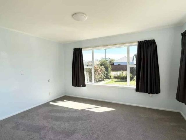 House for rent in Bishopdale, Canterbury