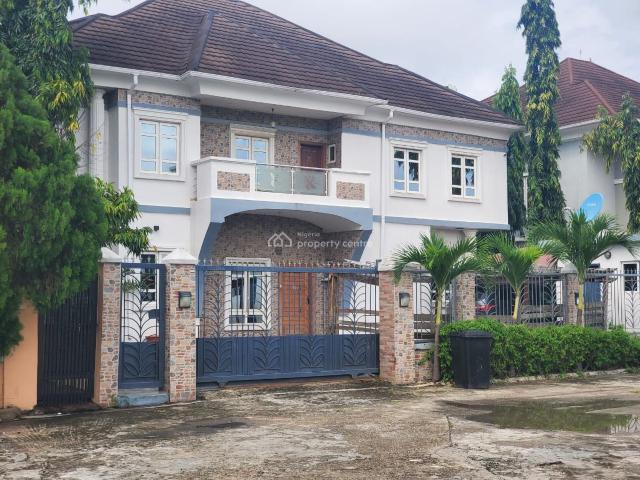 Detached duplex for rent in Eti Osa, Lagos