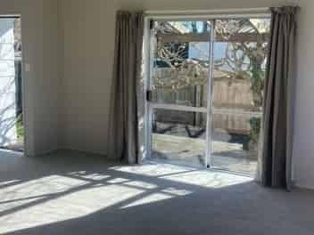 House for rent in Pohutukawa Block, Rotorua
