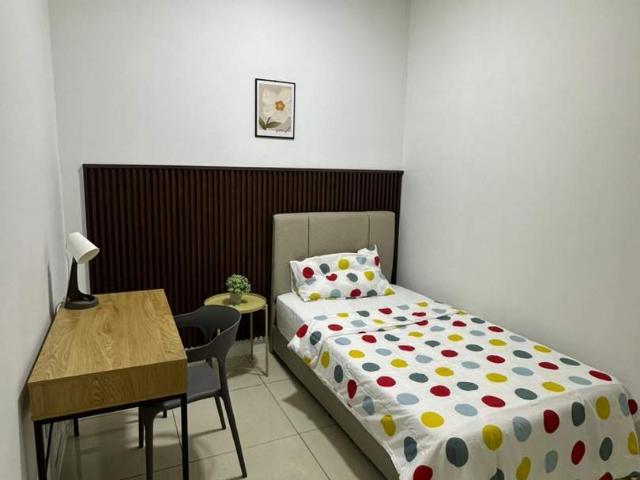 Room for rent in Petaling, Damansara Damai