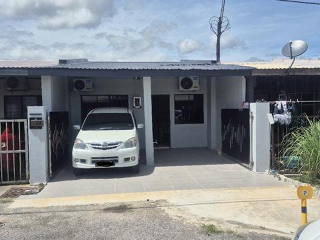 Terraced House for rent in Kuching, Sarawak