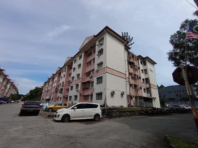 Apartment for sale in Petaling, Subang Jaya