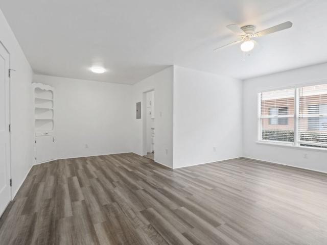 Apartment for rent in Long Beach, California