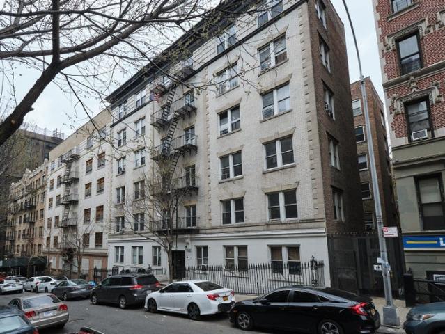 Room for rent in Arverne, New York