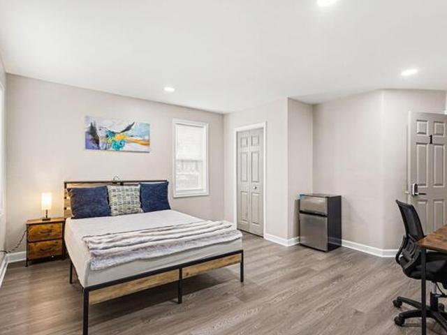 Room for rent in Gibsonton, Maryland