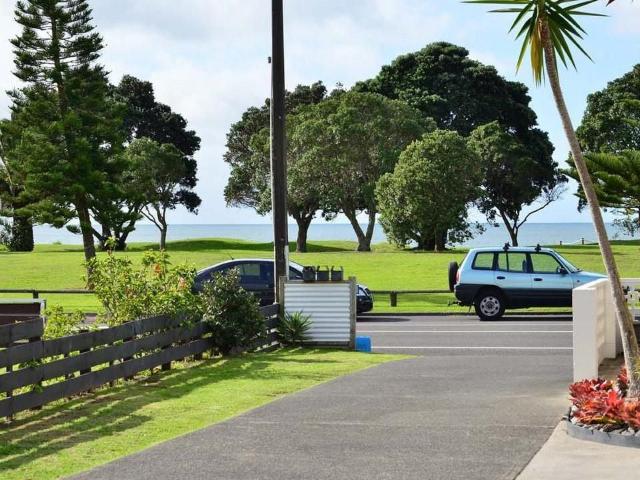 Apartment for rent in Ōrewa, Hibiscus and Bays
