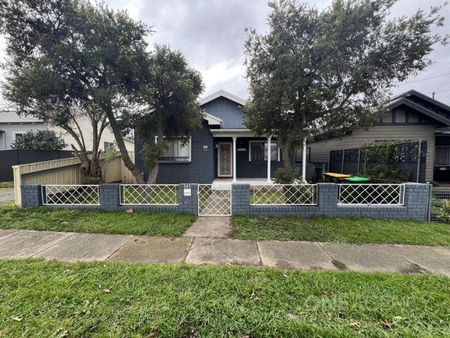 House for rent in Brisbane Grove, New South Wales