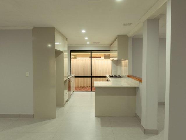House for rent in Wattle Grove, Western Australia