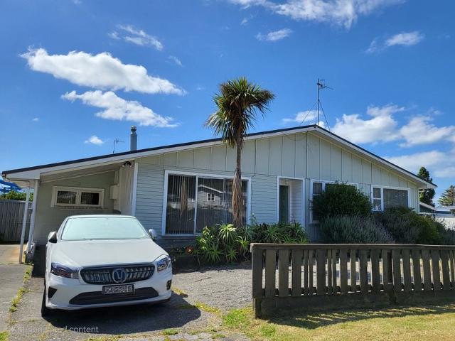 House for rent in Paraparaumu, Wellington