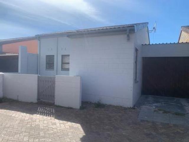 House for sale in Rocklands, Mitchells Plain