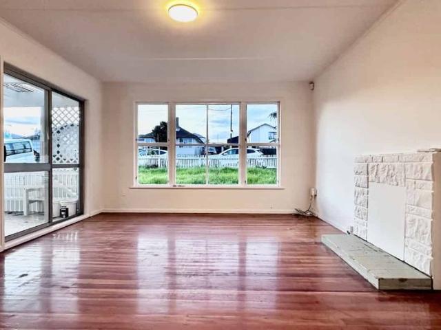 House for rent in Owhata