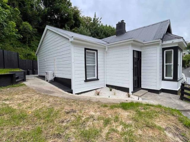 House for rent in Blackhead, Otago