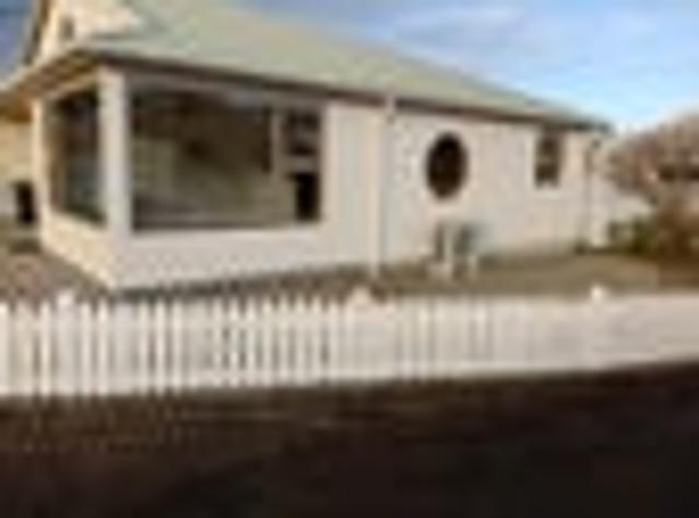 House for sale in Otakou