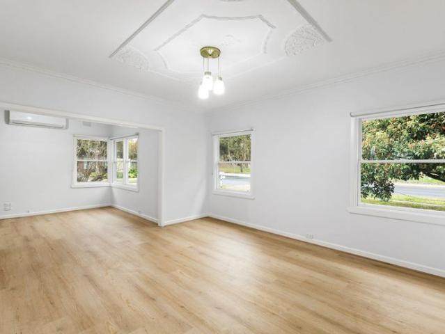 House for rent in Glenroy, Melbourne