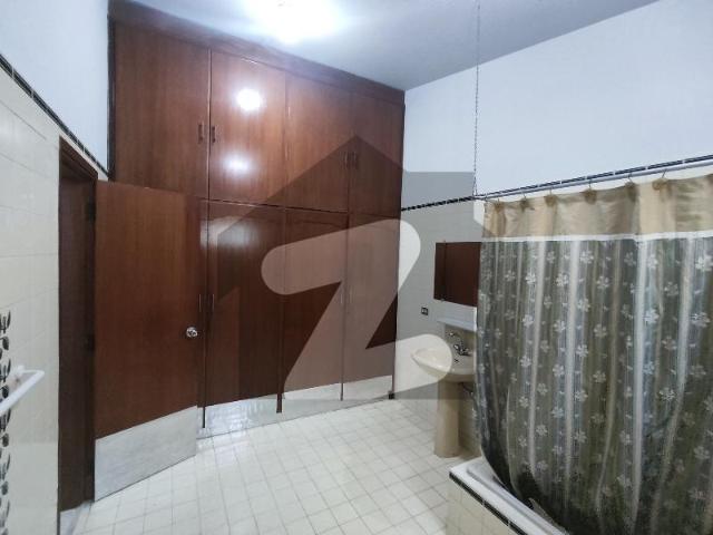 House for sale in Clifton, North Waziristan