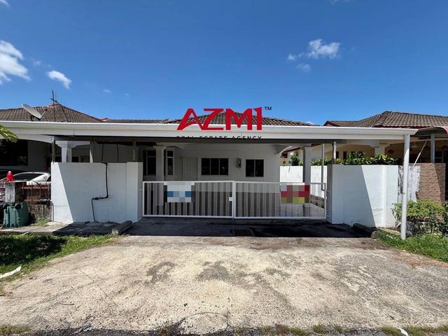 Terraced House for sale in Long Miri, Sarawak