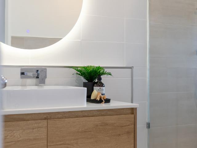 House for sale in Barellan Point, Greater Brisbane
